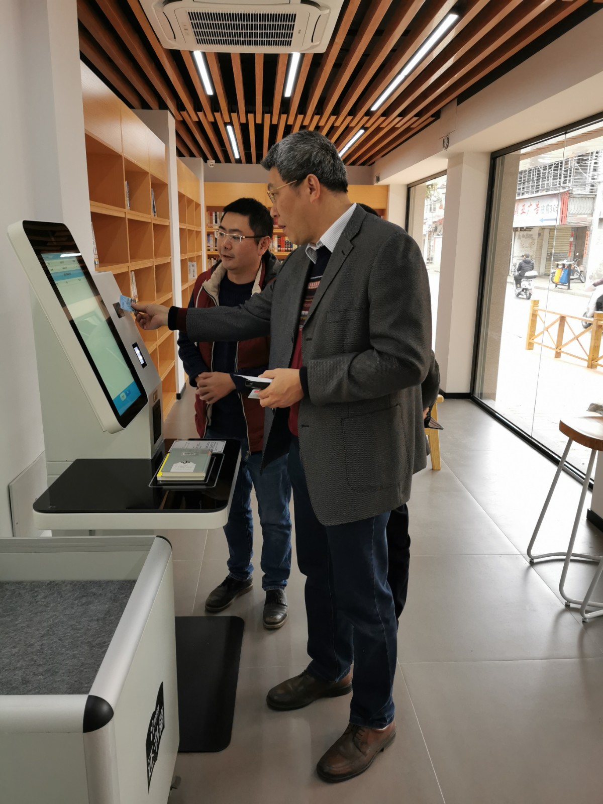 微信图片_20210209175727.jpg 微信图片_20210209175727.jpg