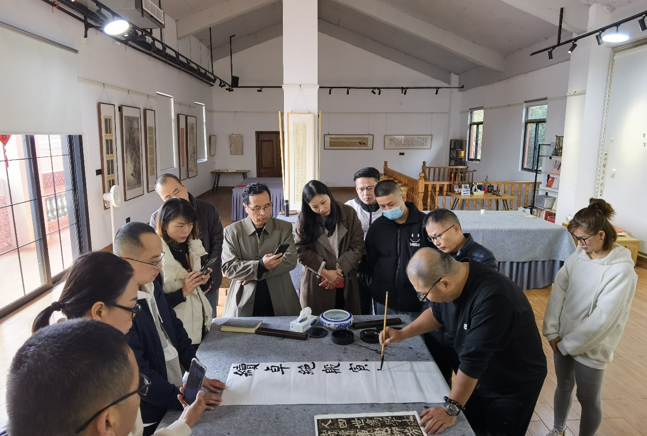 1703727122925682.png 图片3.png