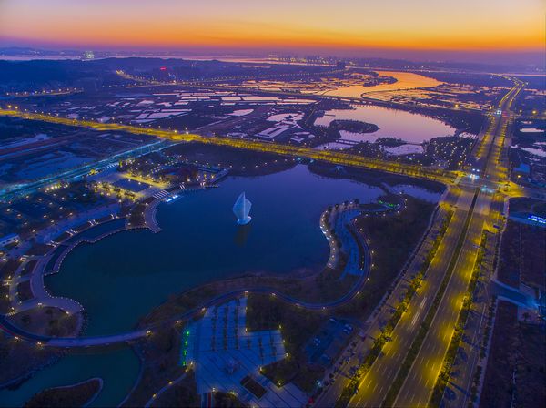 黄论谦《俯瞰海丝公园》